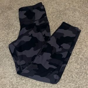 Old Navy Camo Leggings